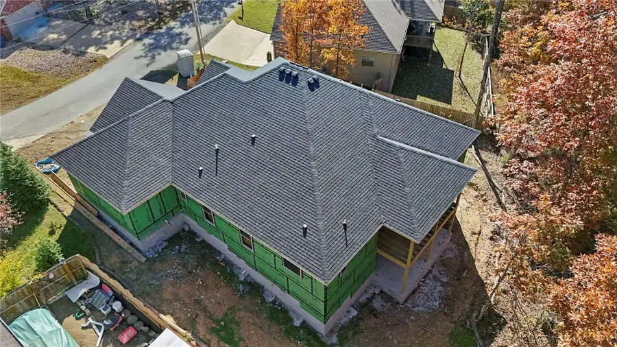 18 Kendal Drive, Bella Vista, AR 72714 - Image #3