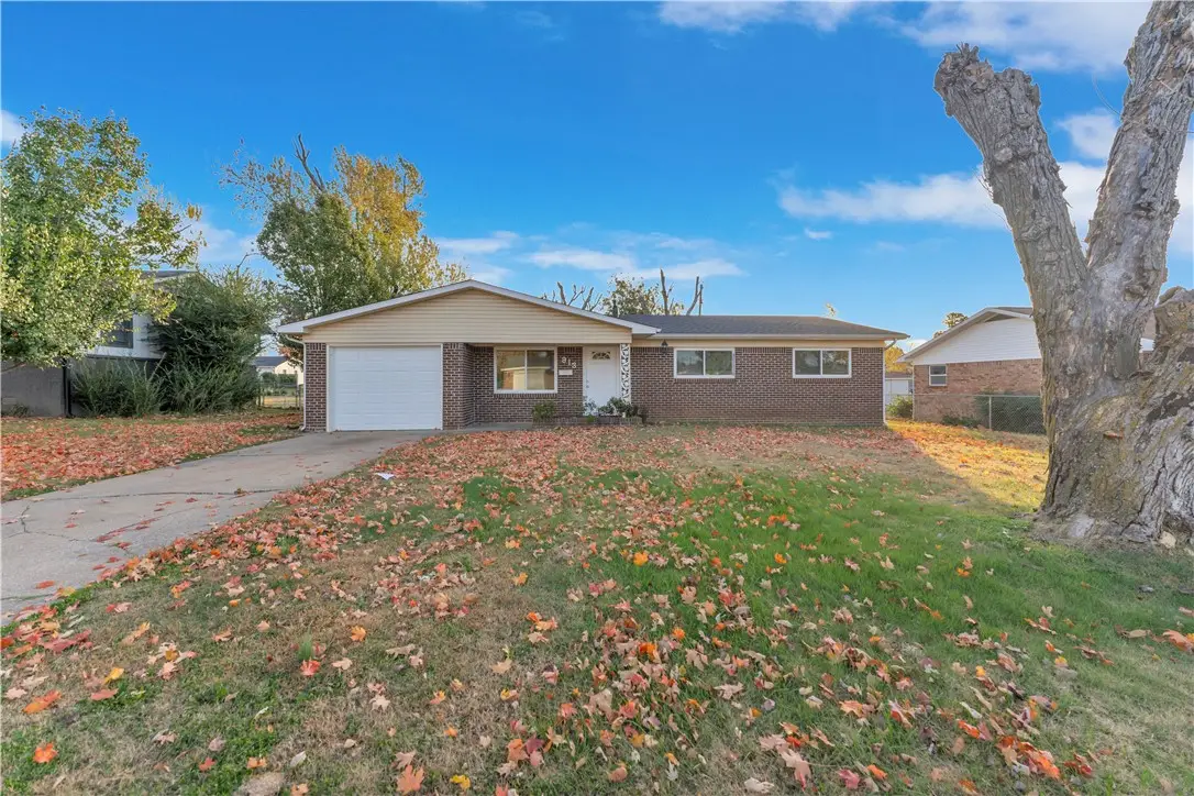 913 N 11 Street, Rogers, AR 72756 - Image #1