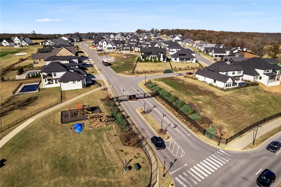 8001 W Bancroft Street, Rogers, AR 72758 - Image #3