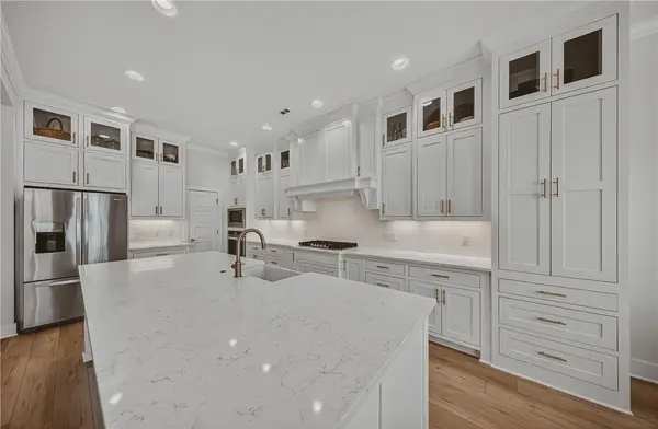 6406 S 61st Street, Rogers, AR 72758