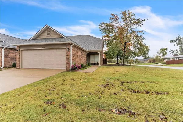 2816 Valley West Court, Rogers, AR 72756
