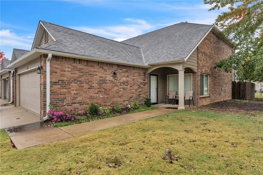 2816 Valley West Court, Rogers, AR 72756 - Image #2