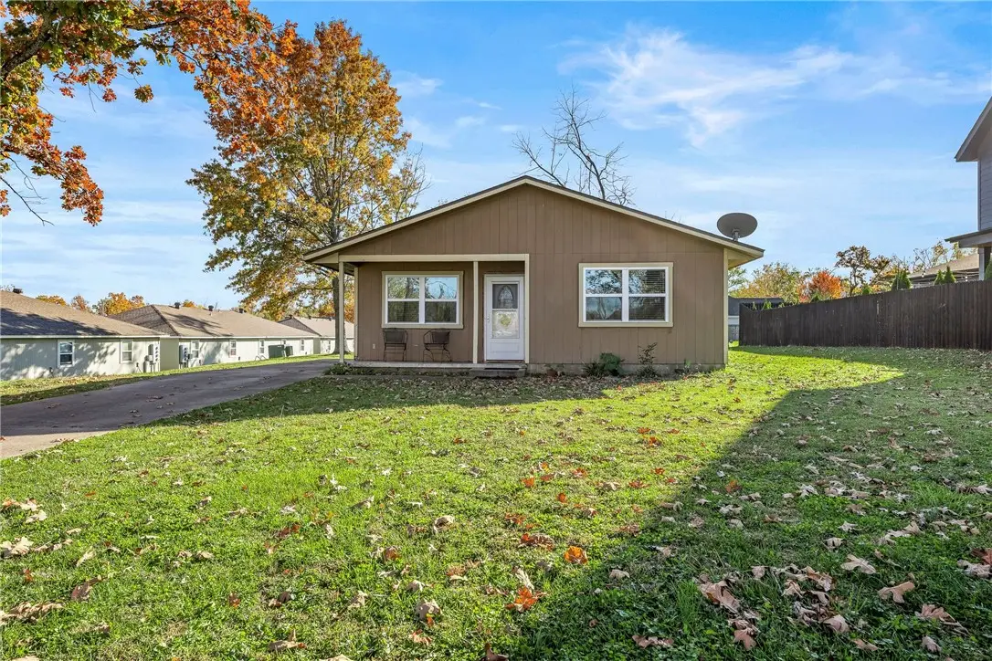 204 Lake Street, Bentonville, AR 72712 - Image #1