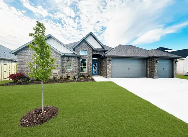 2405 Salmon Street, Pea Ridge, AR 72751