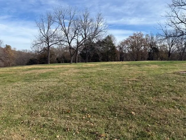 586 Winding Spring Drive, Fayetteville, AR 72703 - Image #2