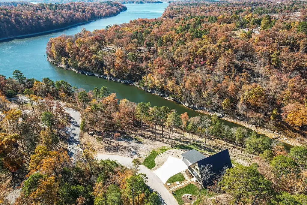 17837 Ventris Cove Circle, Rogers, AR 72756 - Image #1