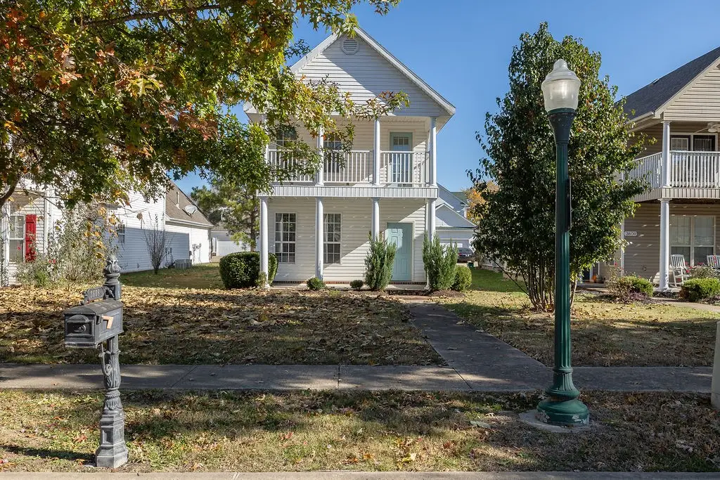 3608 S Tower Circle, Fayetteville, AR 72704 - Image #1