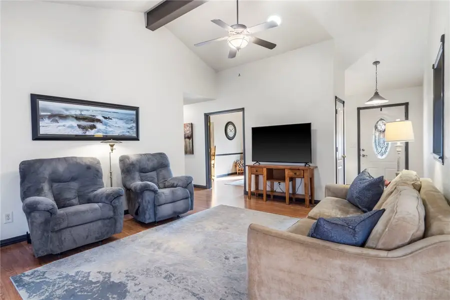 7 Glenwood Place, Bella Vista, AR 72715 - Image #2