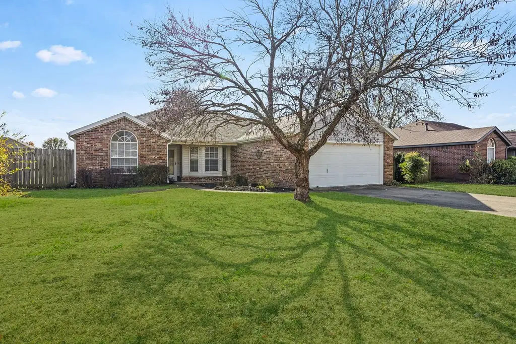 149 Robin Hood Court, Springdale, AR 72764 - Image #1