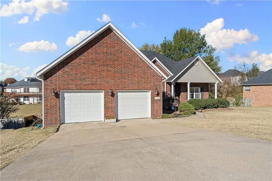 4108 Savannah Lane, Springdale, AR 72762 - Image #2
