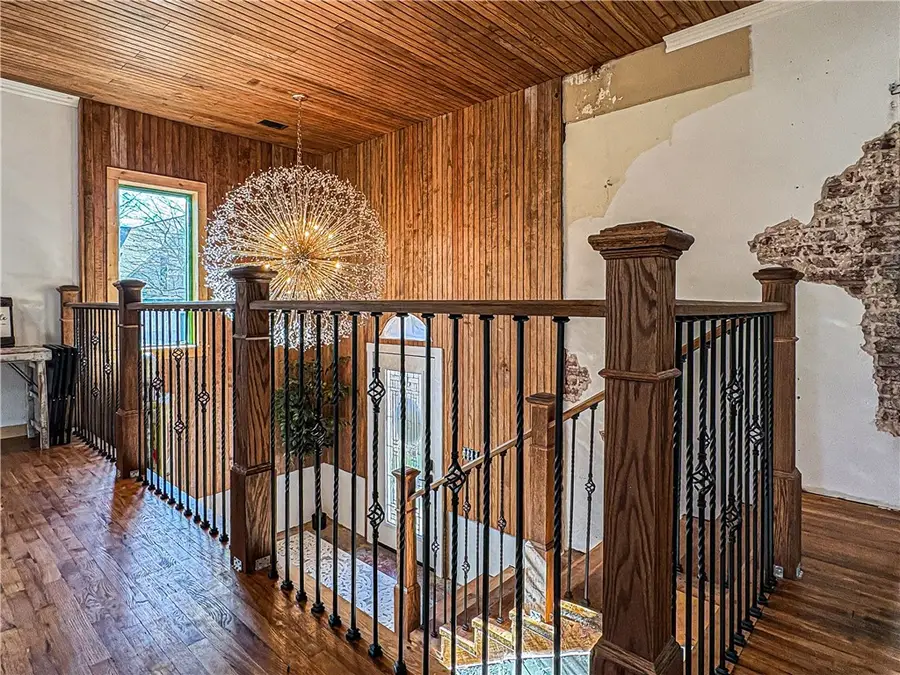 510 E Madison Avenue, Berryville, AR 72616 - Image #2