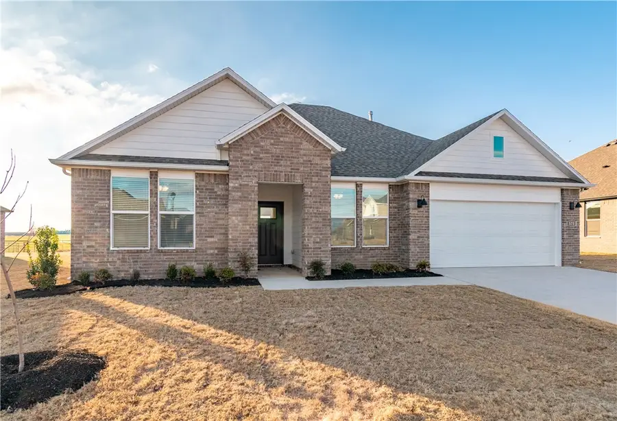 575 W Canada Drive, Farmington, AR 72730 - Image #2