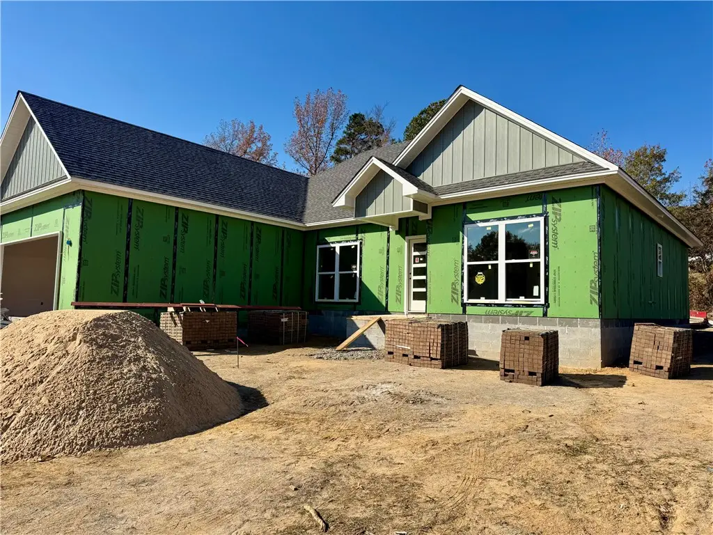 35 Rachel Circle, Russellville, AR 72802 - Image #1