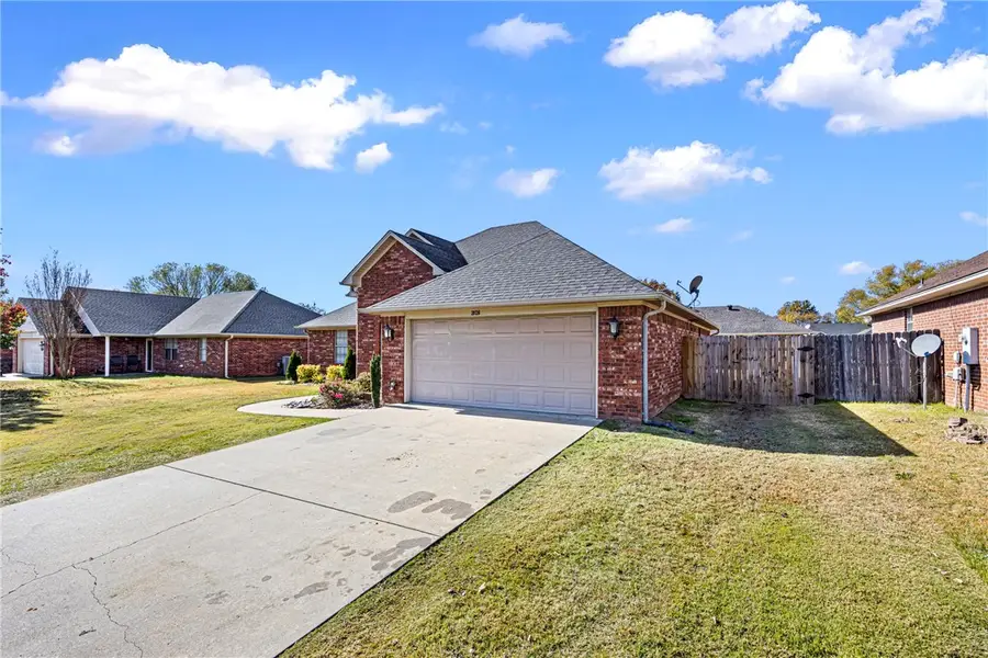2026 S Utica, Russellville, AR 72802 - Image #2