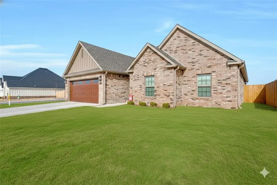 4270 W Buckaroo Street, Fayetteville, AR 72704 - Image #3