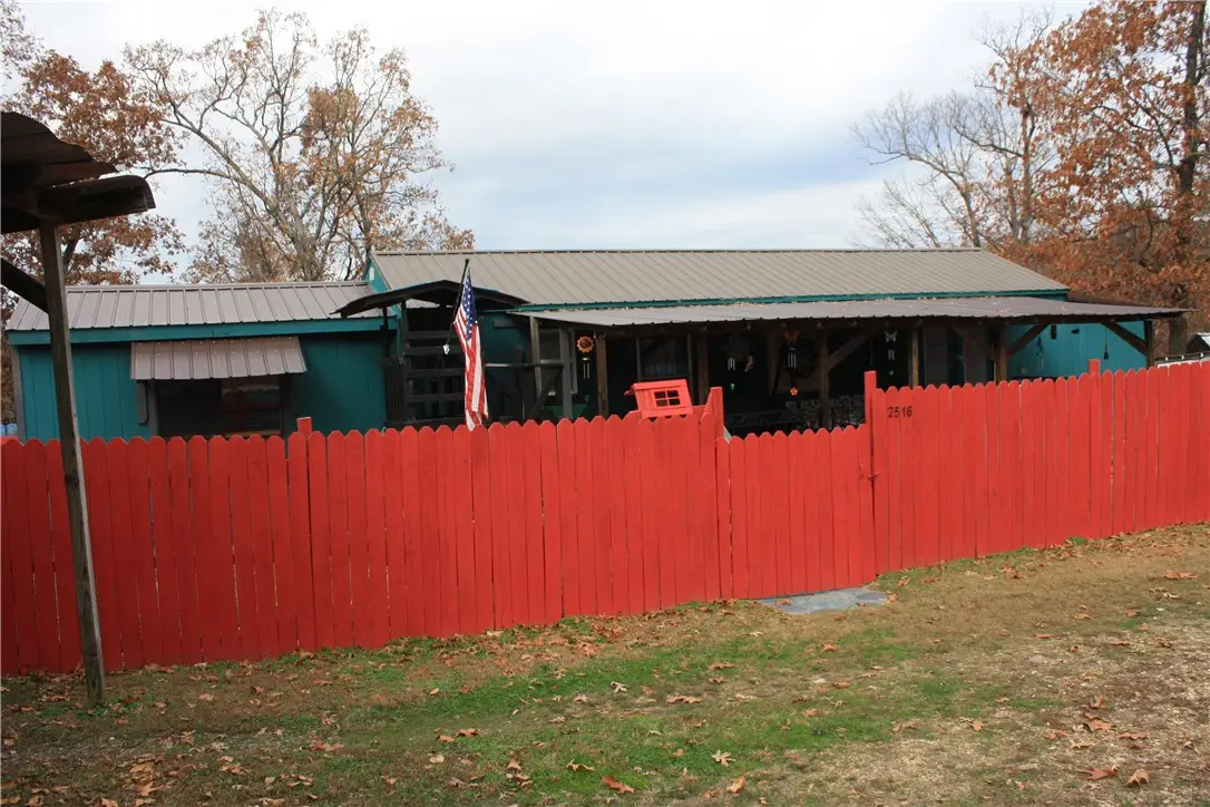 2516 Marion County 8001, Yellville, AR 72687 - Image #1