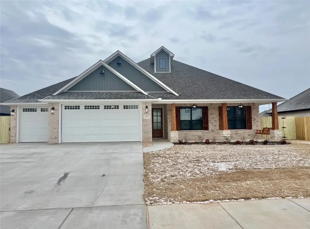 1806 Gaines Street, Pea Ridge, AR 72751 - Image #1