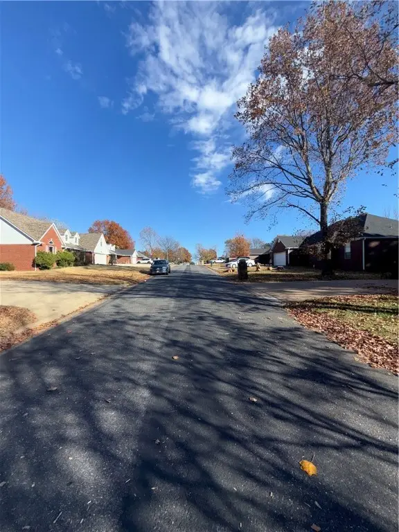 118 Birch Street, Centerton, AR 72719 - Image #3