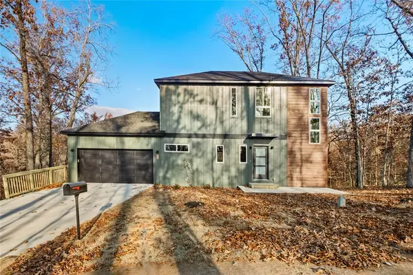 72 Rountree Drive, Bella Vista, AR 72715