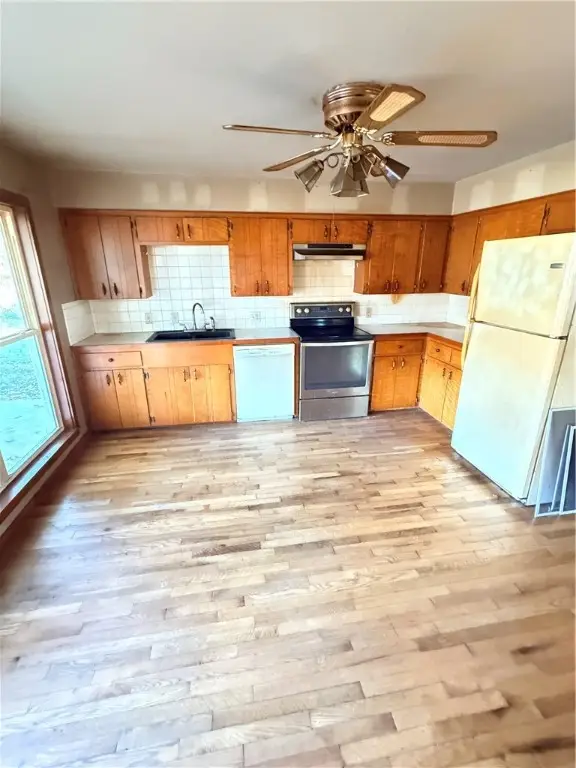 289 Quicker Drive, Bear Creek No 4, AR 72639 - Image #3