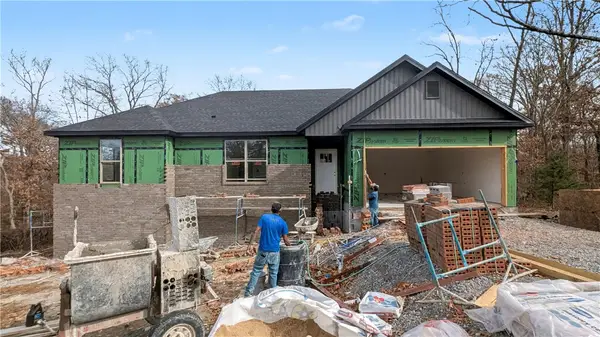 10 Atkin Lane, Bella Vista, AR 72715