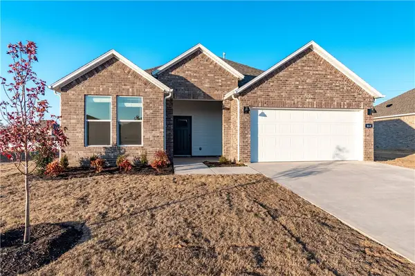 464 Gosling Isle, Farmington, AR 72730