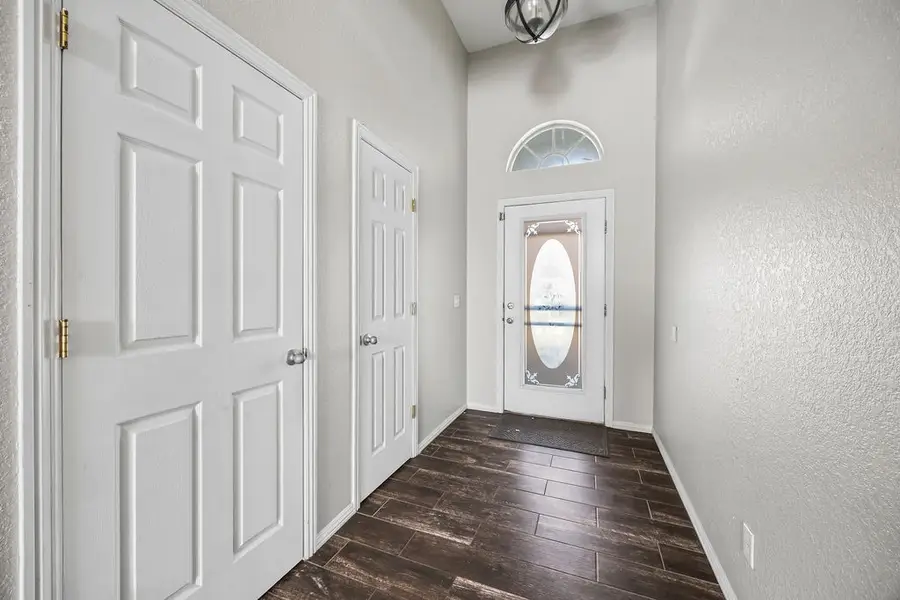 221 E Colorado Avenue, Springdale, AR 72764 - Image #3