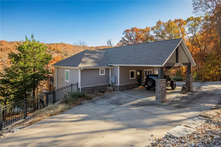 Address Withheld By Seller, Eureka Springs, AR 72631 - Image #3