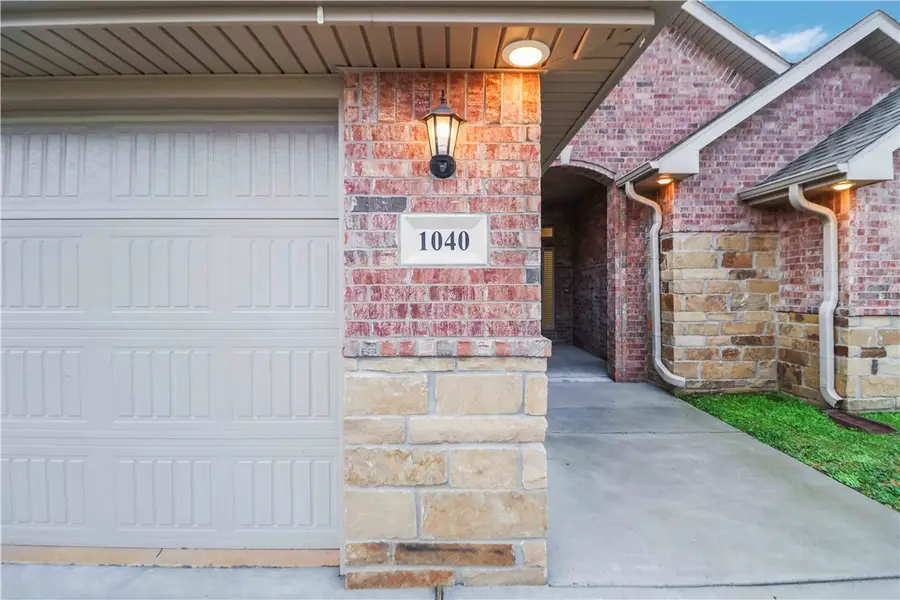 1040 Sundance Lane, Bentonville, AR 72712 - Image #2
