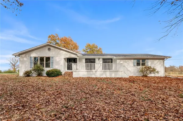 20864 Ar-16, Siloam Springs, AR 72761