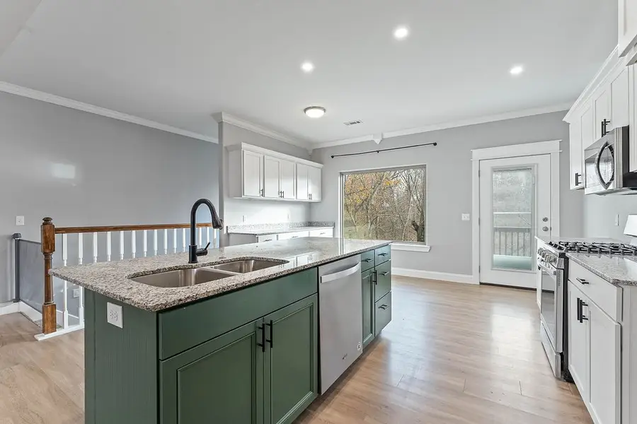 1070 Nemett Circle, Pea Ridge, AR 72751 - Image #2