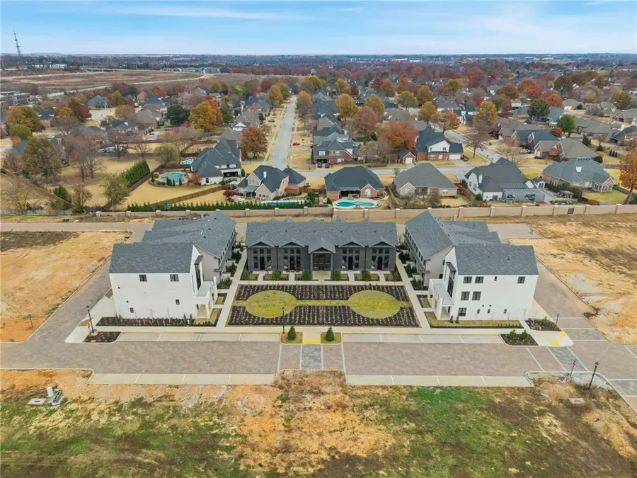 4625 S 47th Street, Rogers, AR 72758 - Image #2