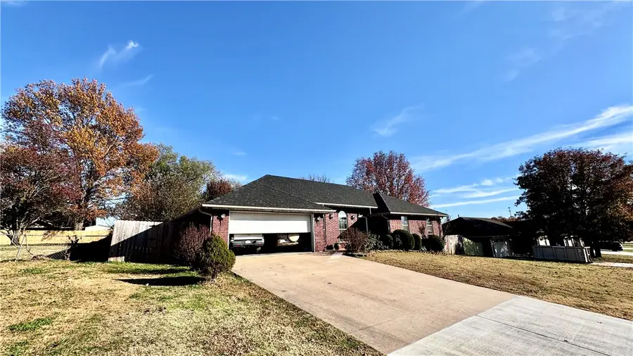1109 Mockingbird, Siloam Springs, AR 72761 - Image #3