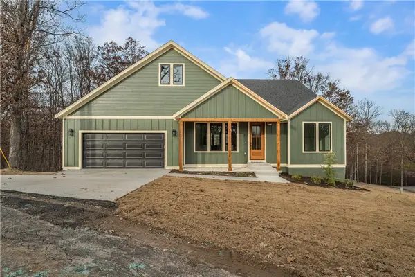 7 Carole Rae Lane, Bella Vista, AR 72714