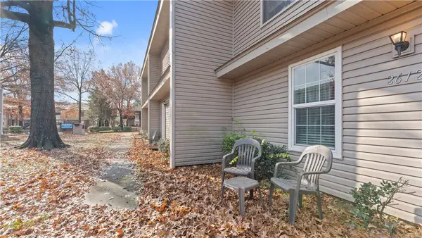 2612 E Kantz Drive, Fayetteville, AR 72703