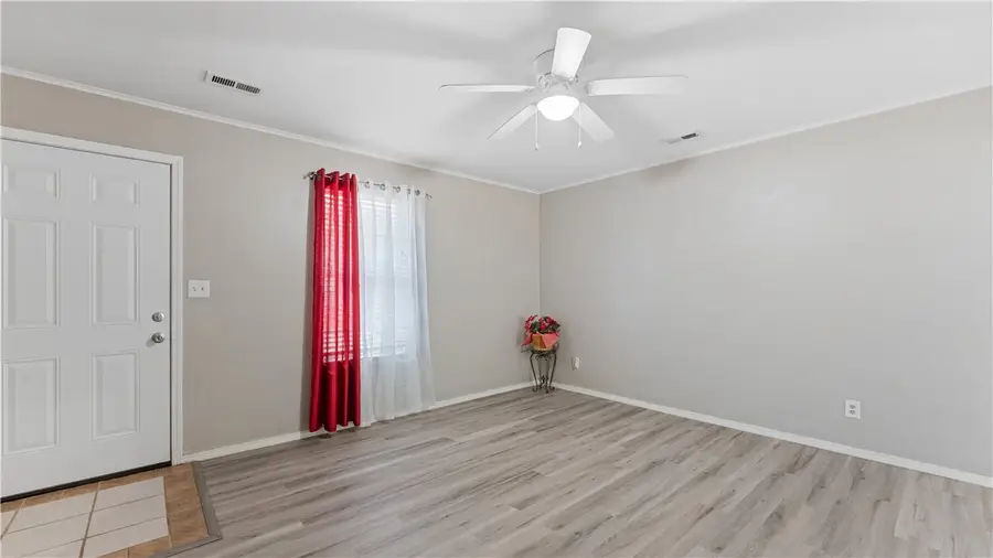 2612 E Kantz Drive, Fayetteville, AR 72703 - Image #2