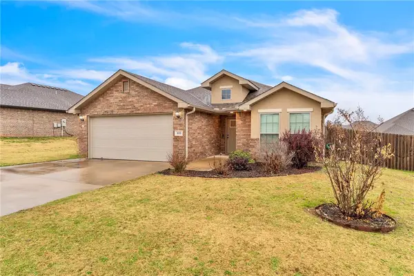 808 63rd Avenue, Bentonville, AR 72713