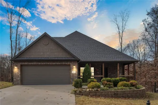 5 Cranbrook Lane, Bella Vista, AR 72714