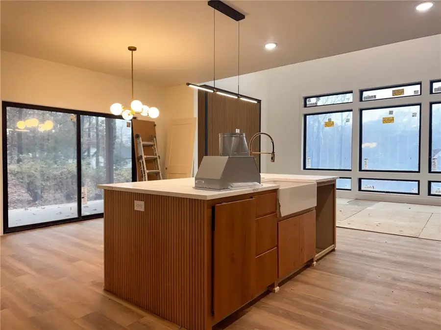 8 Selkirk Circle, Bella Vista, AR 72715 - Image #3