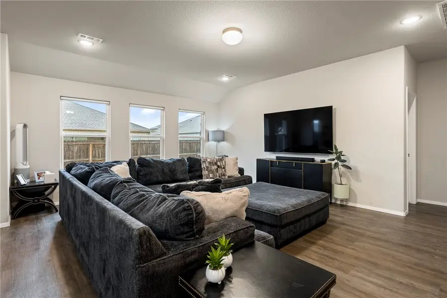 1730 Greenbank Drive, Centerton, AR 72719 - Image #2