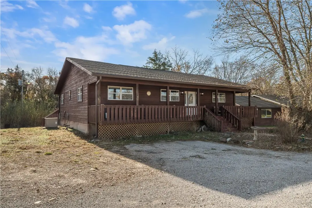 18775 Highway 62, Garfield, AR 72732 - Image #1