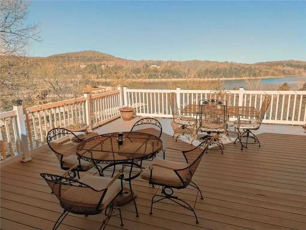 7 Larkspur Lane, Holiday Island, AR 72631 - Image #1