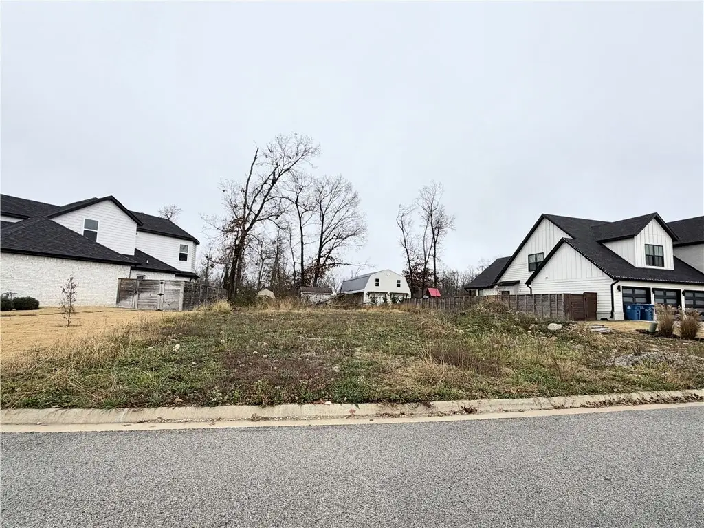 Lot 20 SW Autumn Hills Road, Bentonville, AR 72712 - Image #1