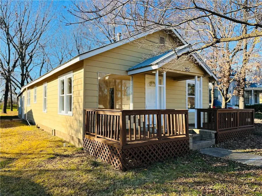 303 N Main Avenue, Lincoln, AR 72744 - Image #2