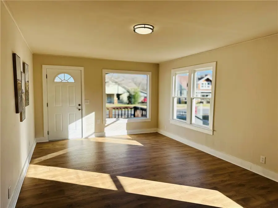 303 N Main Avenue, Lincoln, AR 72744 - Image #3