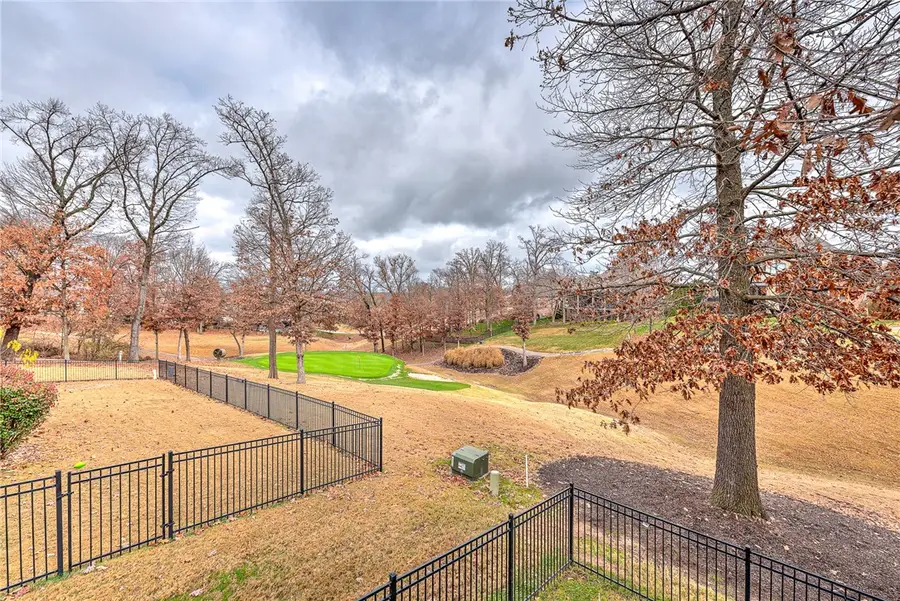 7007 W Balmoral Drive, Rogers, AR 72758 - Image #2