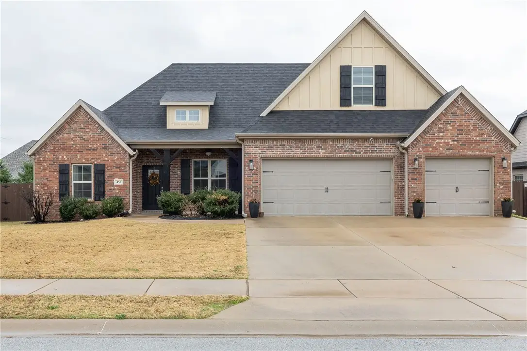 452 Romano Avenue, Tontitown, AR 72762 - Image #1