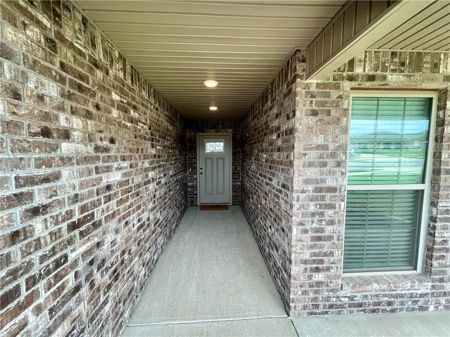 5909 Sherman Street, Bentonville, AR 72713 - Image #2