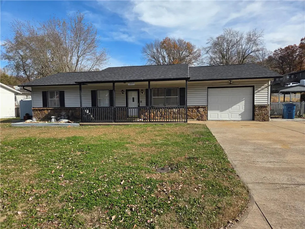 1803 S Garland Douglas Drive, Neosho, MO 64850 - Image #1