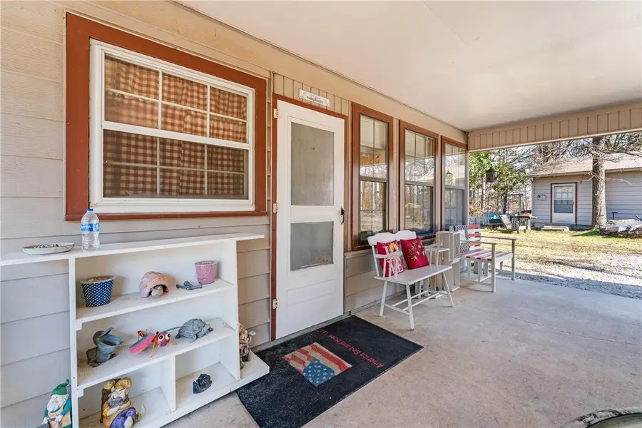 10727 Hummingbird Road, Gravette, AR 72736 - Image #3